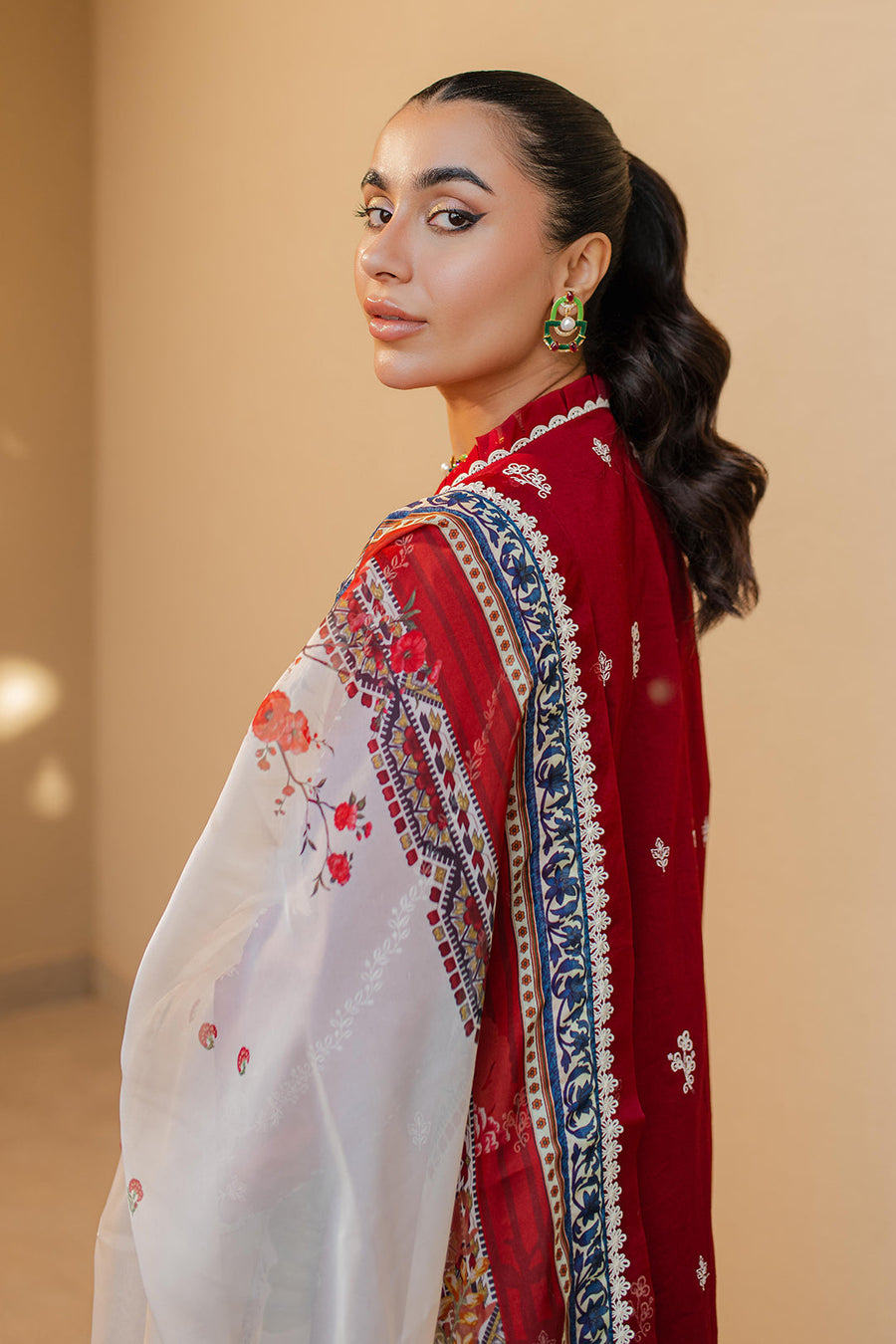Zellbury Embroidered Chikankari Cotton Unstitched 3Pc Suit WUC24E30710