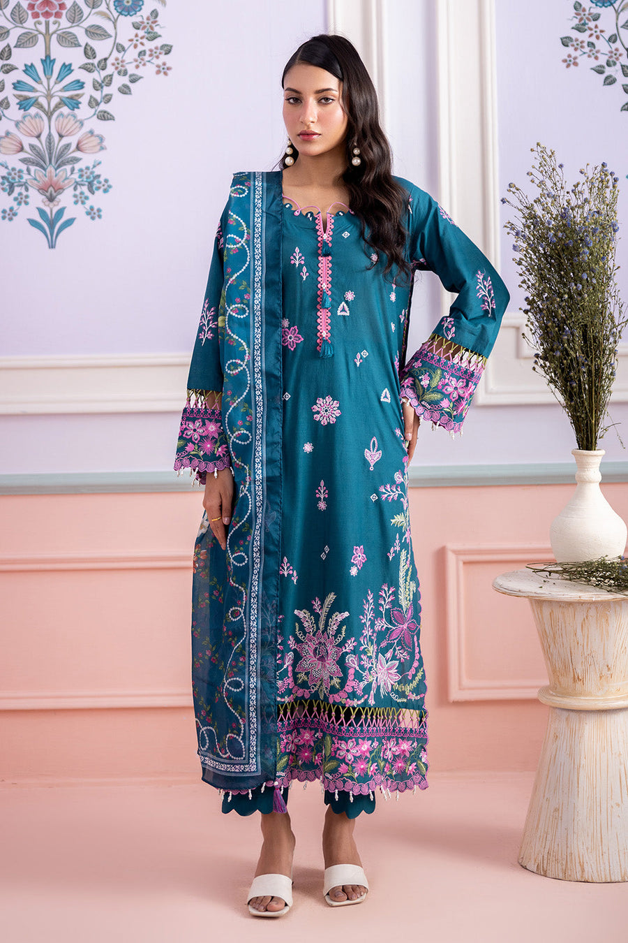 Zellbury Summer Embroidered Lawn Unstitched 3Pc Suit WUC25E30214