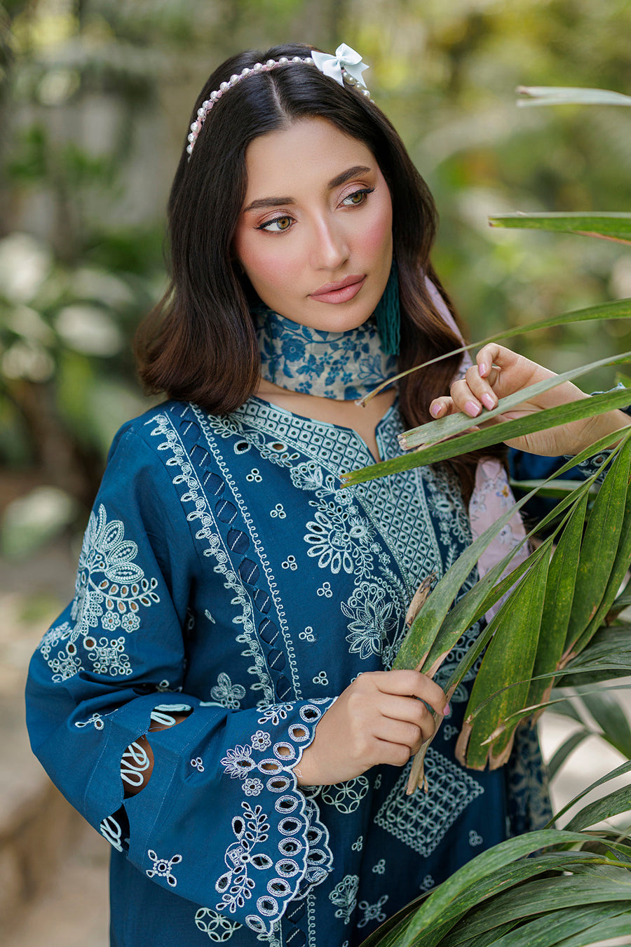 Zellbury Chikankari Embroidered Cotton Unstitched 3Pc Suit WUC25E34016