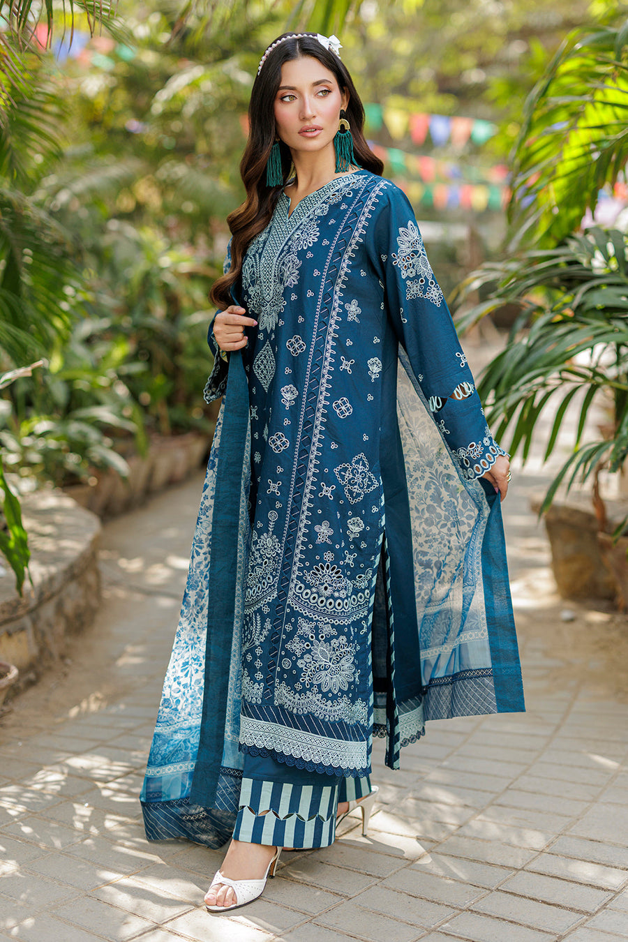Zellbury Chikankari Embroidered Cotton Unstitched 3Pc Suit WUC25E34016