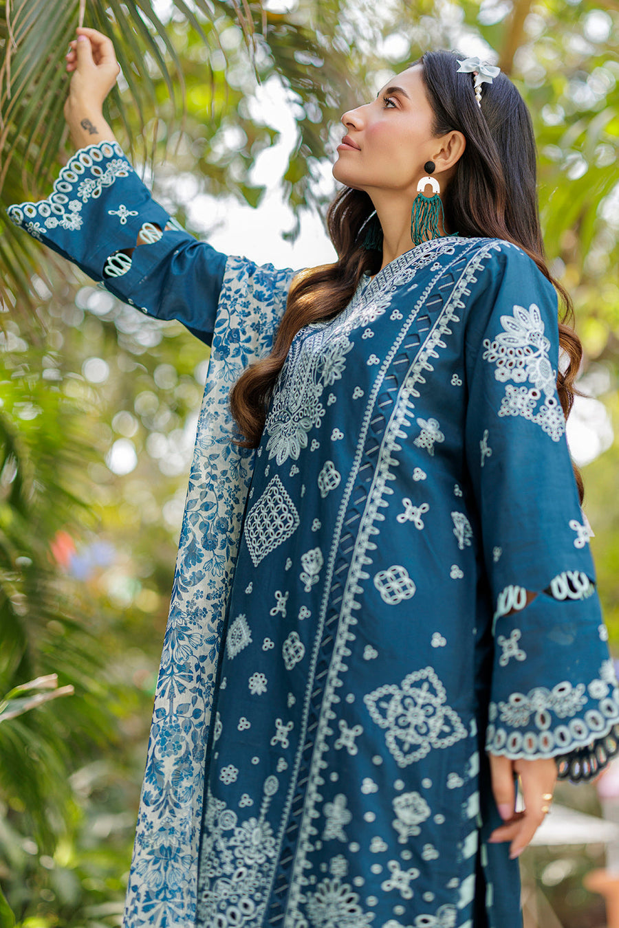 Zellbury Chikankari Embroidered Cotton Unstitched 3Pc Suit WUC25E34016