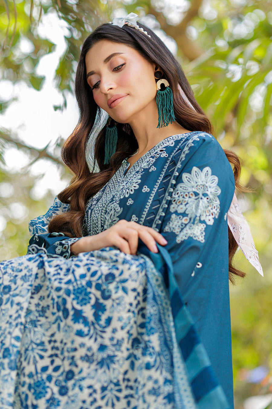 Zellbury Chikankari Embroidered Cotton Unstitched 3Pc Suit WUC25E34016