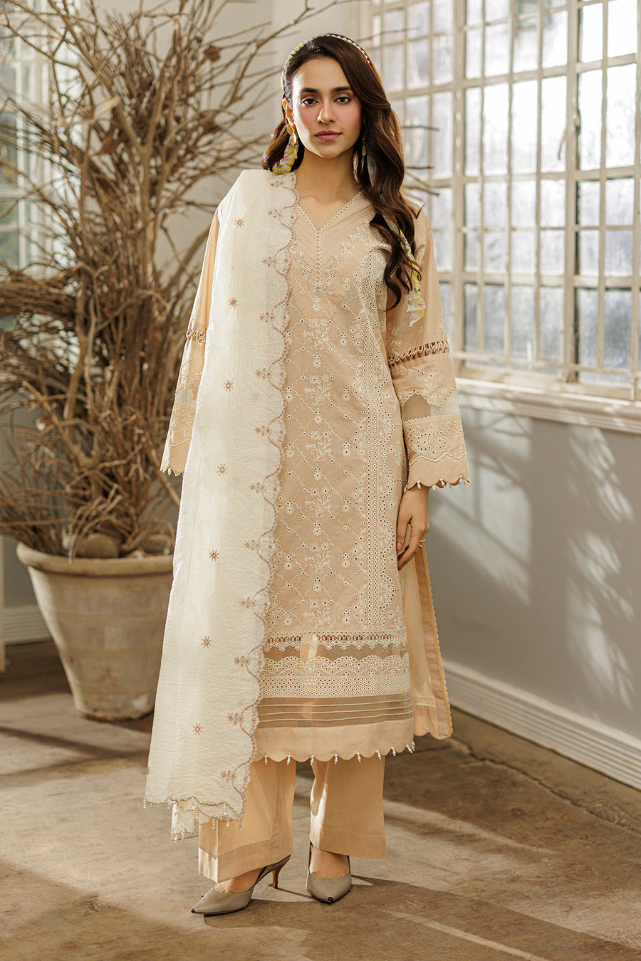 Zellbury Chikankari Embroidered Cotton Unstitched 3Pc Suit WUC25E34018