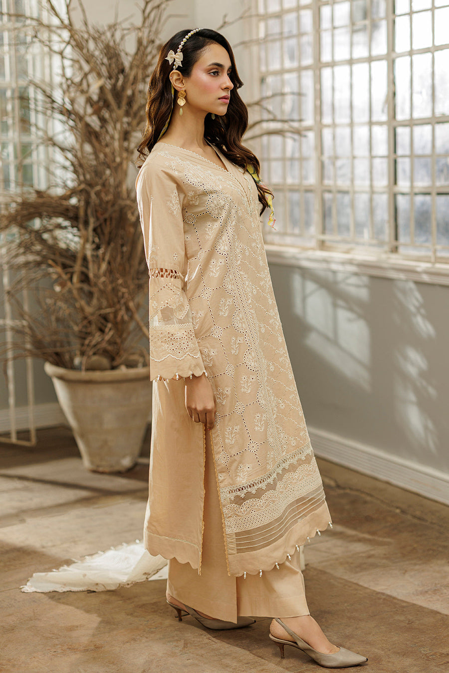 Zellbury Chikankari Embroidered Cotton Unstitched 3Pc Suit WUC25E34018