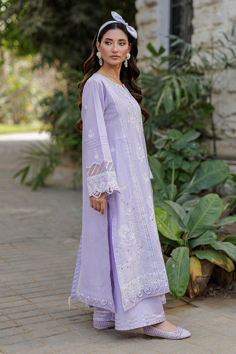 Zellbury Chikankari Embroidered Cotton Unstitched 3Pc Suit WUC25E34019