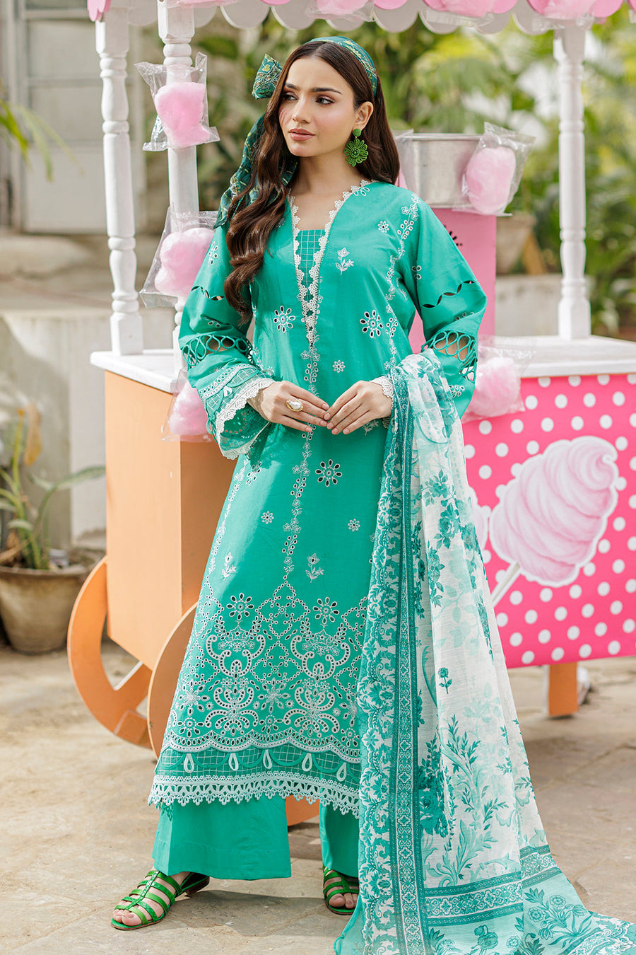 Zellbury Chikankari Embroidered Cotton Unstitched 3Pc Suit WUC25E34029