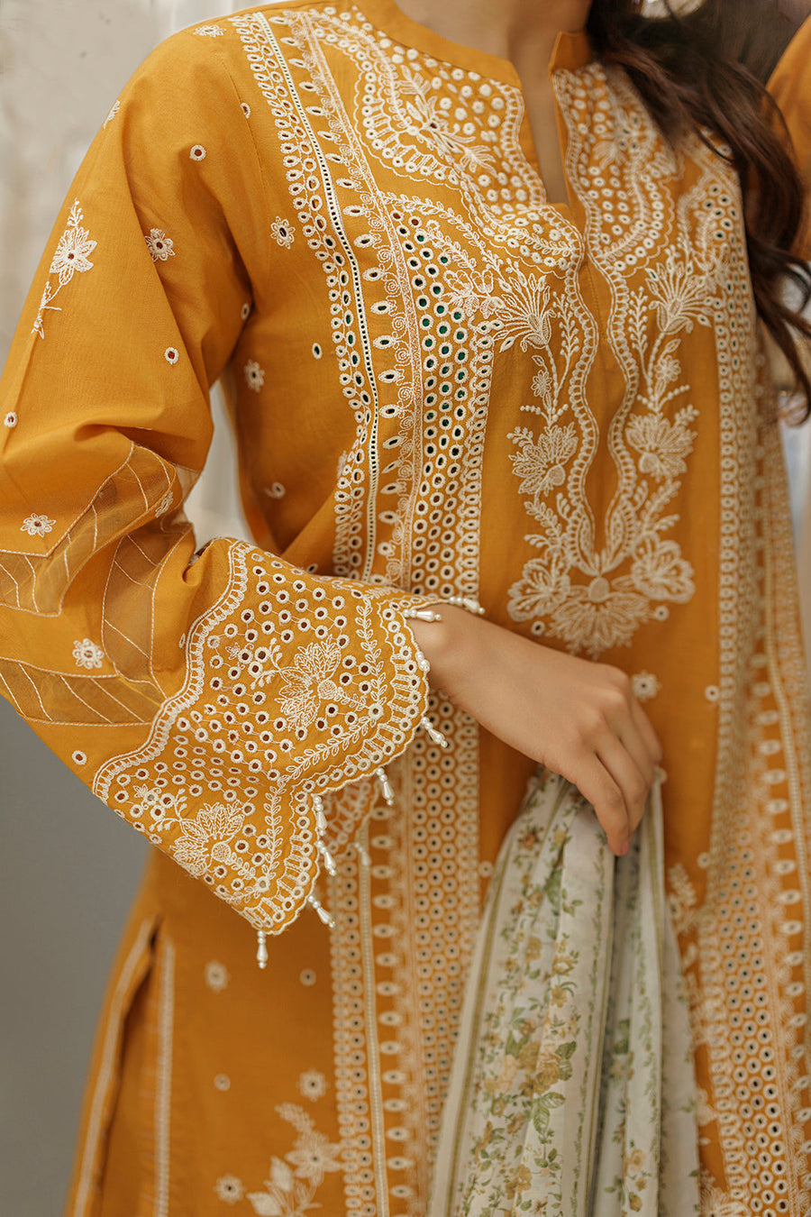 Zellbury Chikankari Embroidered Cotton Unstitched 3Pc Suit WUC25E34032