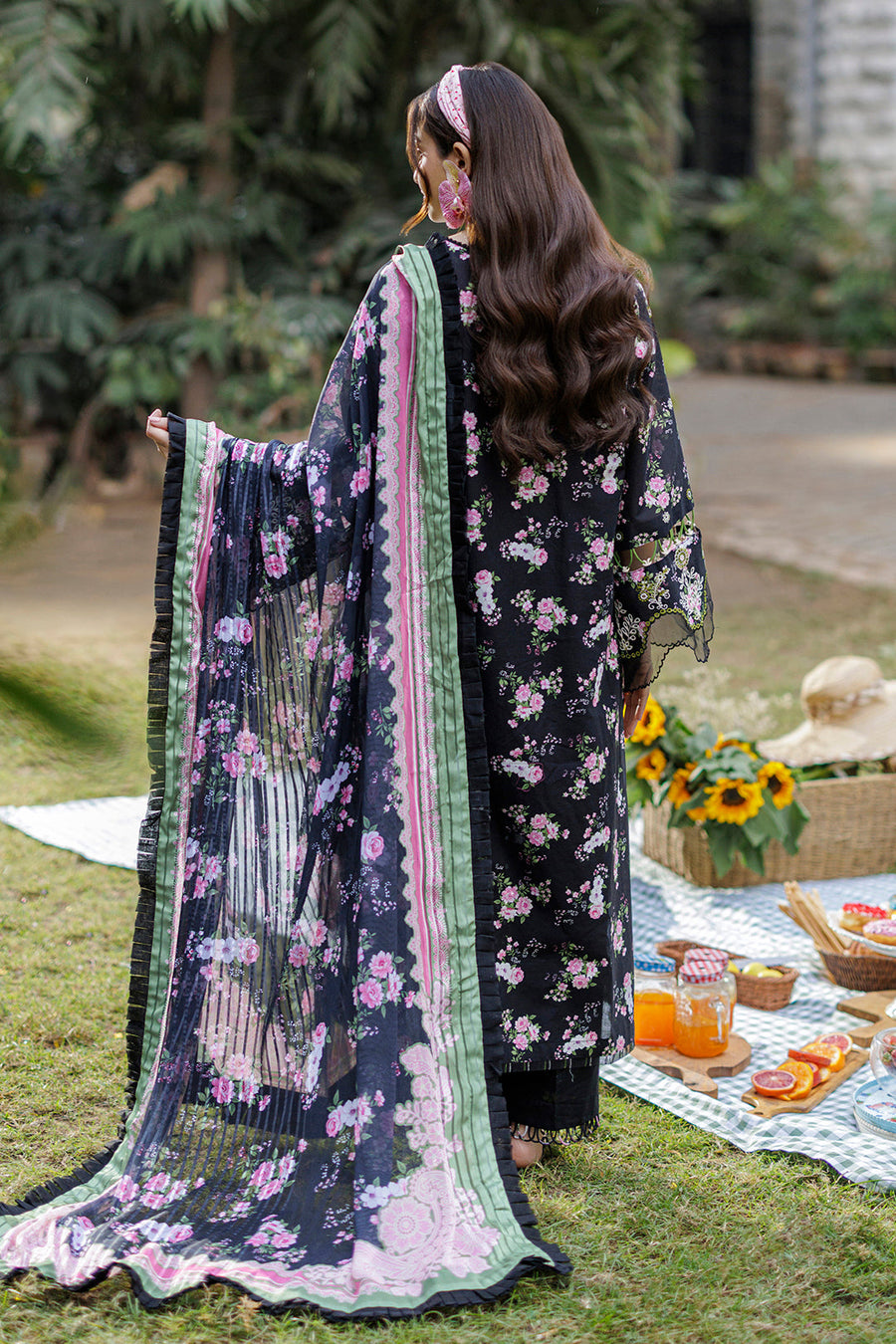 Zellbury Chikankari Embroidered Cotton Unstitched 3Pc Suit WUC25E34042