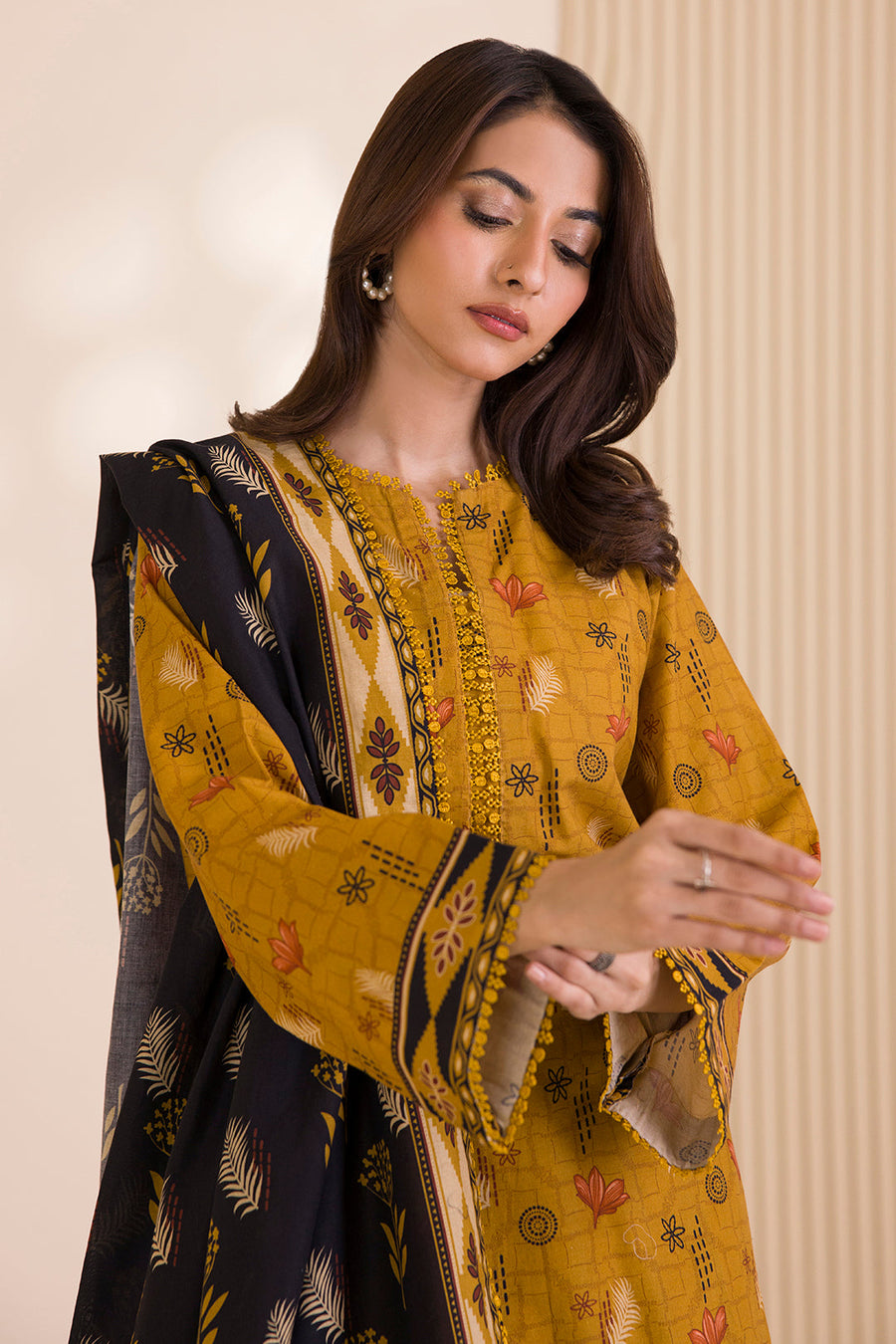 Zellbury Printed Cotton Unstitched 3Pc Suit WUC25X30032