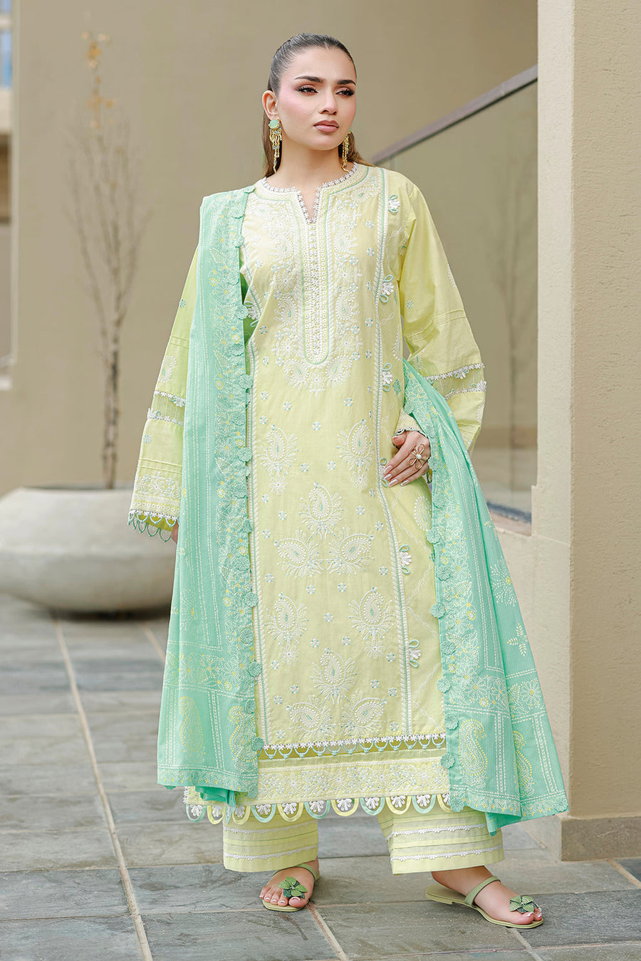 Zellbury Chikankari Embroidered Cotton Unstitched 3Pc Suit WUC26E34046