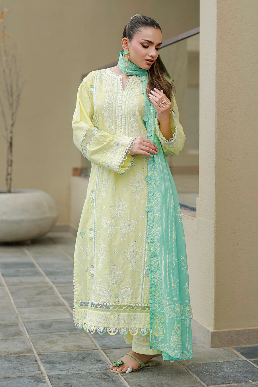 Zellbury Chikankari Embroidered Cotton Unstitched 3Pc Suit WUC26E34046