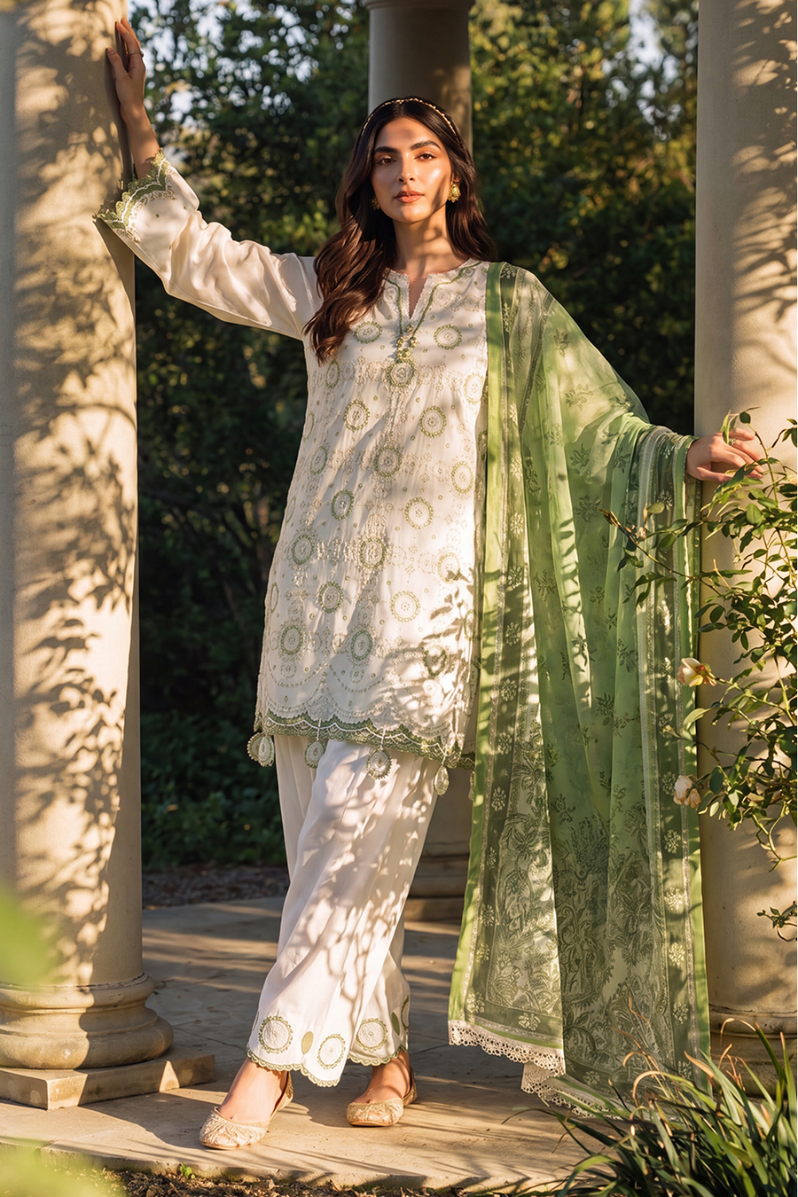 Zellbury Chikankari Embroidered Cotton Unstitched 3Pc Suit WUC26E34049