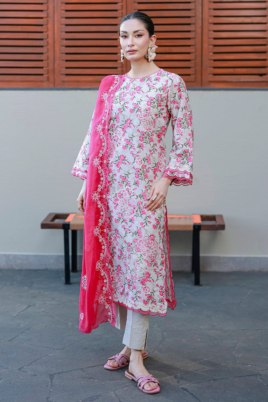 Zellbury Chikankari Embroidered Cotton Unstitched 3Pc Suit WUC26E34051