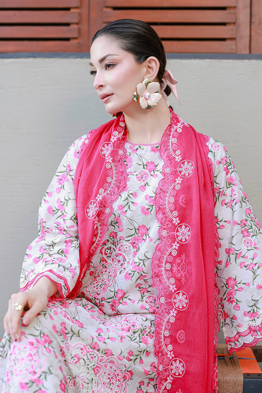 Zellbury Chikankari Embroidered Cotton Unstitched 3Pc Suit WUC26E34051
