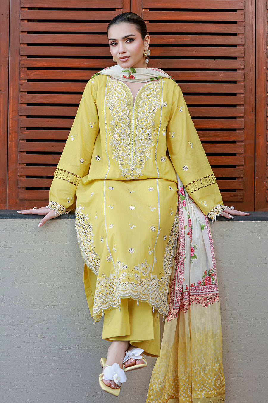 Zellbury Chikankari Embroidered Cotton Unstitched 3Pc Suit WUC26E34056