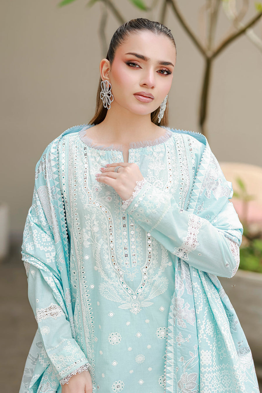 Zellbury Chikankari Embroidered Cotton Unstitched 3Pc Suit WUC26E34060