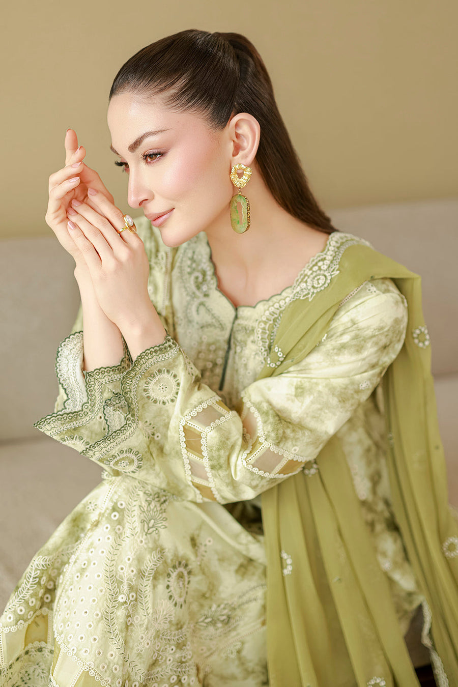 Zellbury Chikankari Embroidered Cotton Unstitched 3Pc Suit WUC26E34065