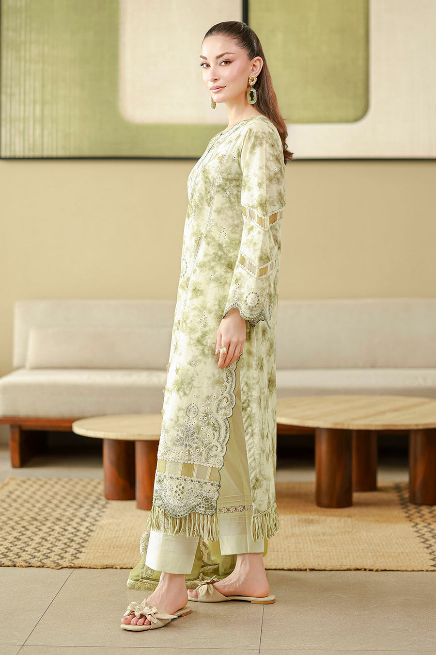 Zellbury Chikankari Embroidered Cotton Unstitched 3Pc Suit WUC26E34065