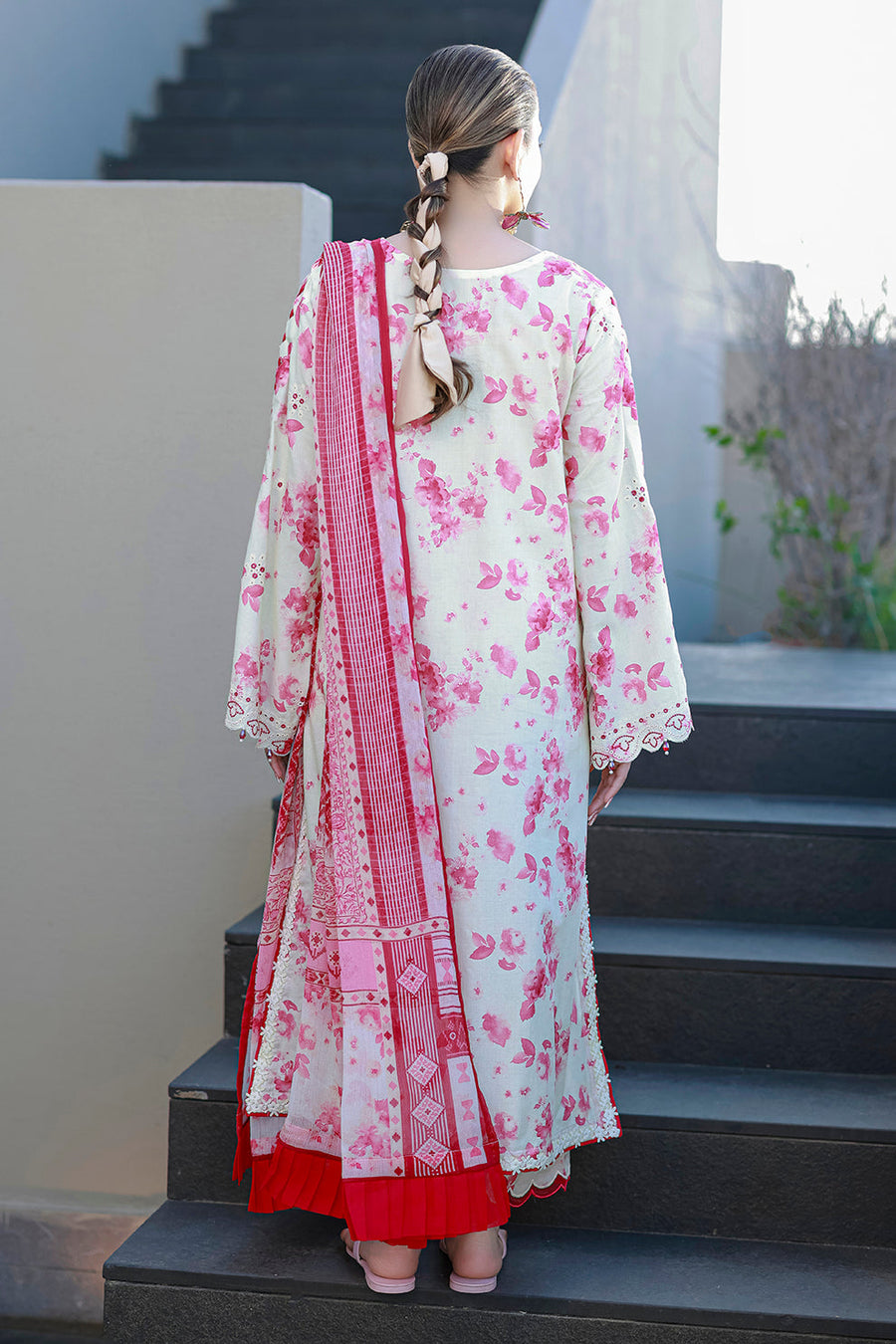 Zellbury Chikankari Embroidered Cotton Unstitched 3Pc Suit WUC26E34068