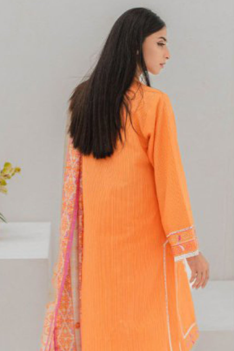 Zellbury Vol-04 Embroidered Lawn Unstitched 3 Piece Suit WUS23E30185