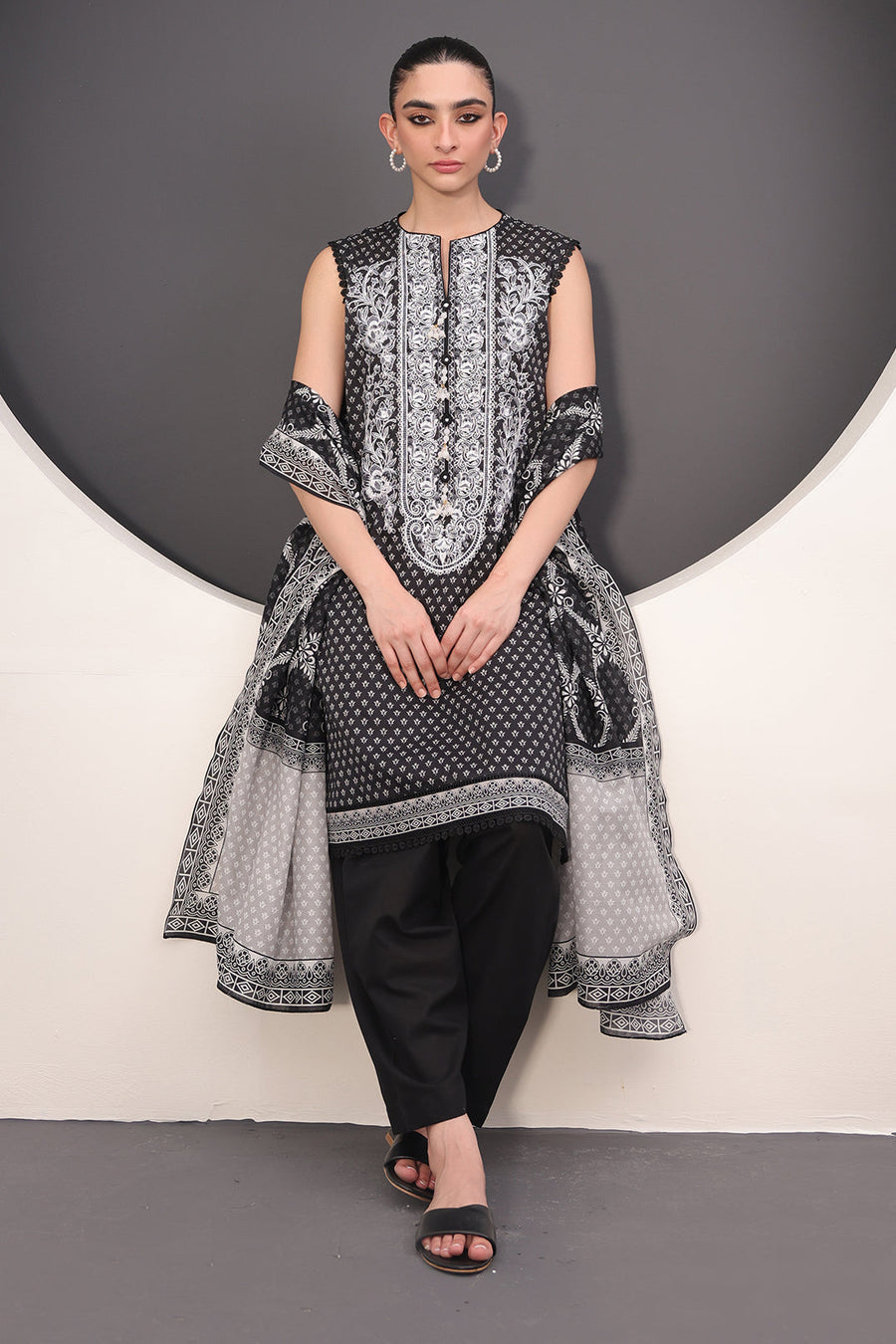 Zellbury Monochrome Embroidered Lawn Unstitched 2Pc Suit WUS24E21497