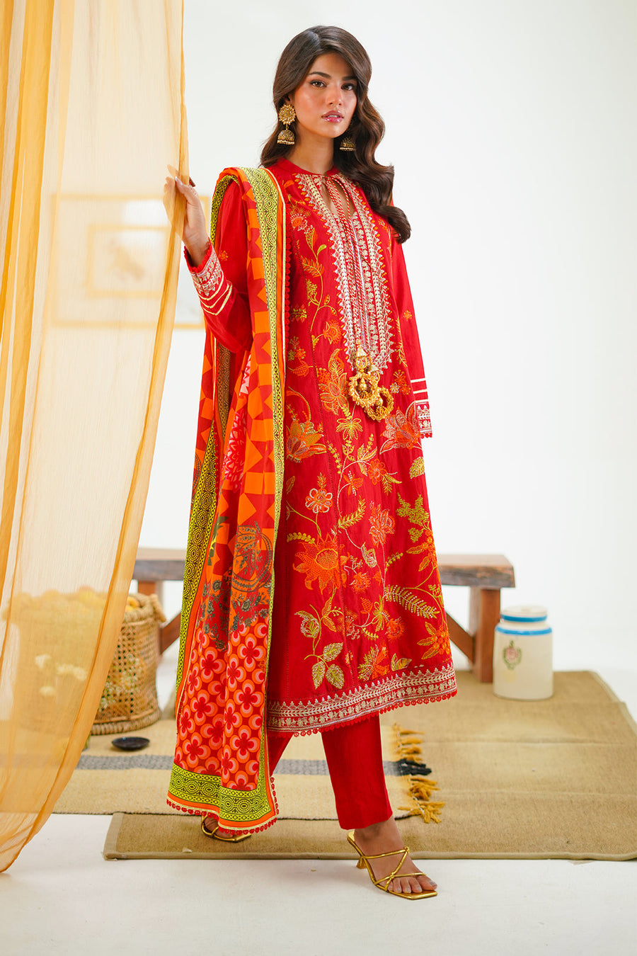 Zellbury Signature Embroidered Lawn Unstitched 3Pc Suit WUS24E31295
