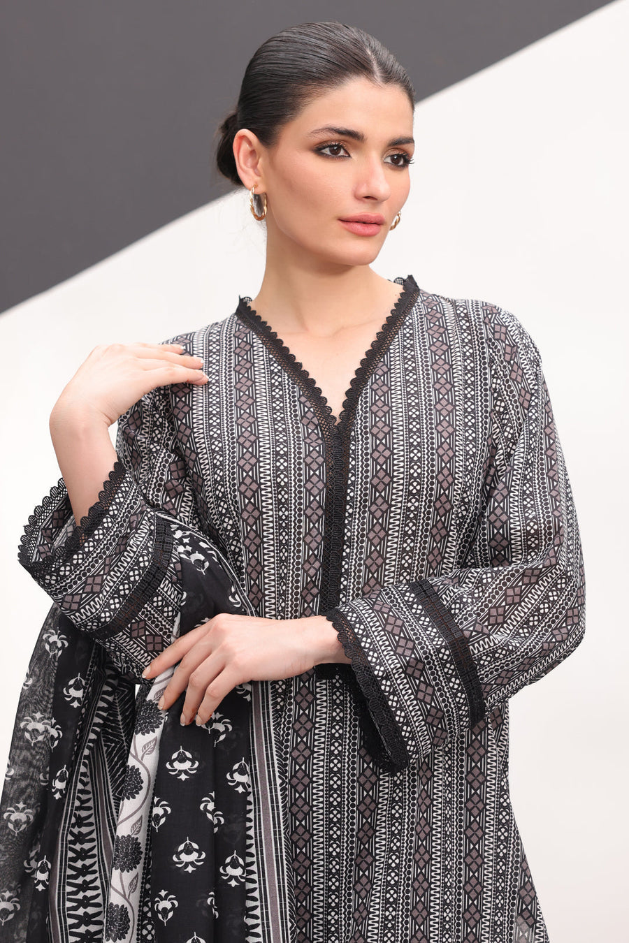 Zellbury Monochrome Printed Lawn Unstitched 2Pc Suit WUS24X21487