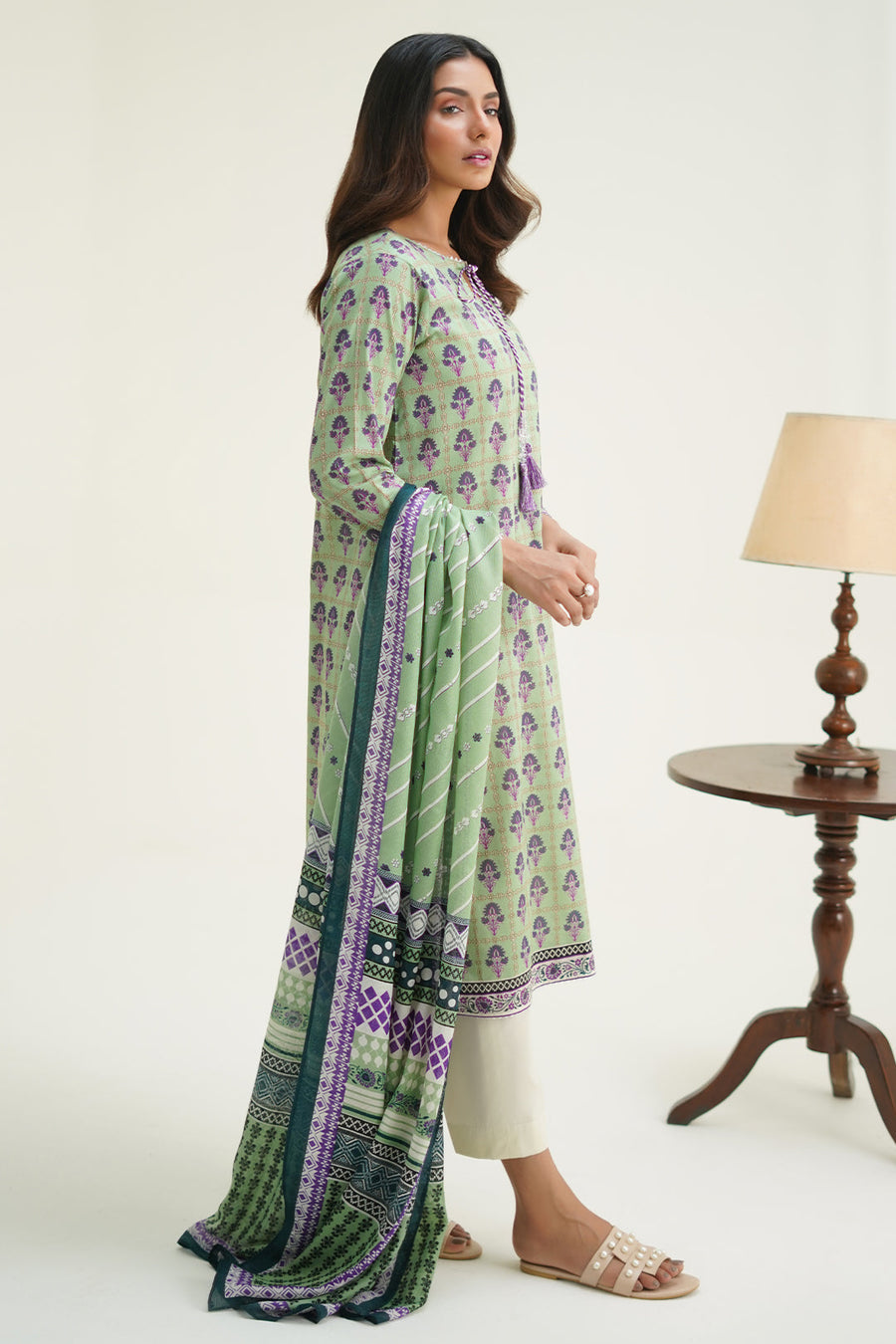 Zellbury Essential Printed Lawn Unstitched 2Pc Suit WUS24X21708