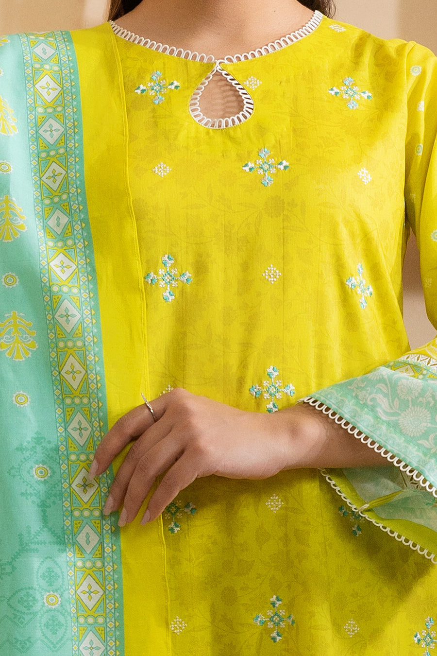 Zellbury Summer Embroidered Lawn Unstitched 3Pc Suit WUS25E30210