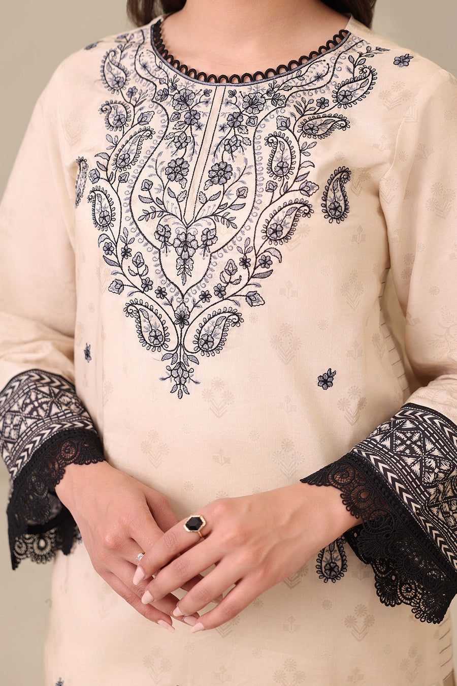Zellbury Summer Embroidered Lawn Unstitched 3Pc Suit WUS25E30274