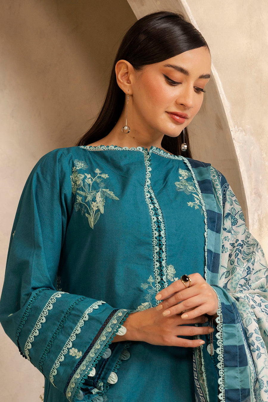 Zellbury Summer Embroidered Lawn Unstitched 3Pc Suit WUS25E30290