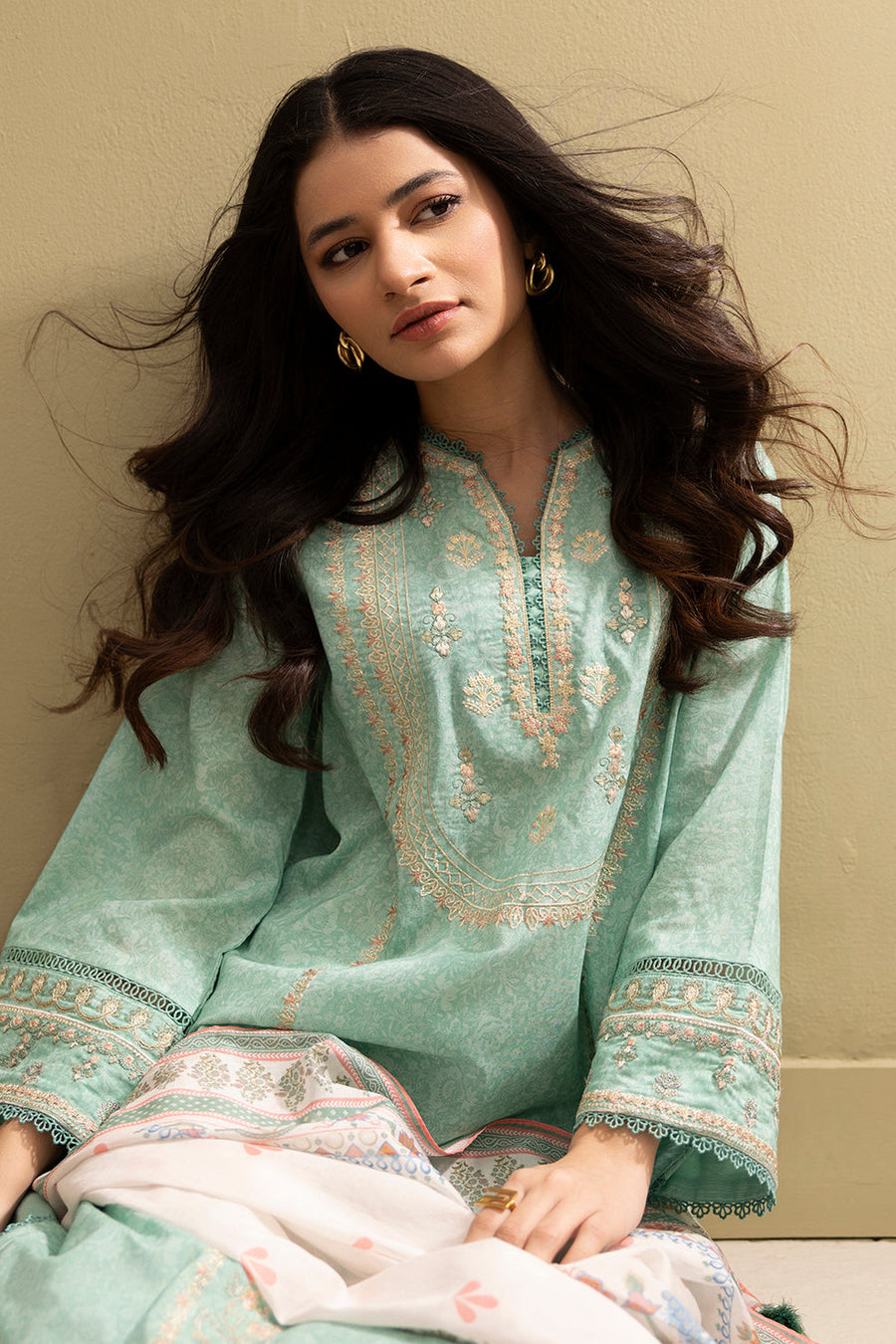 Zellbury Summer Embroidered Lawn Unstitched 3Pc Suit WUS25E30341