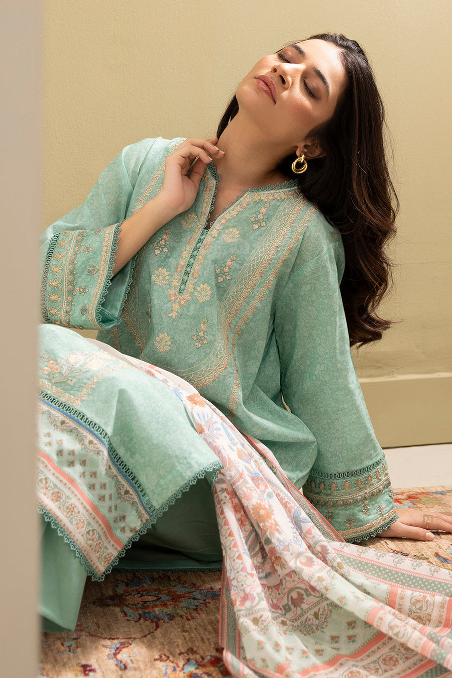 Zellbury Summer Embroidered Lawn Unstitched 3Pc Suit WUS25E30341