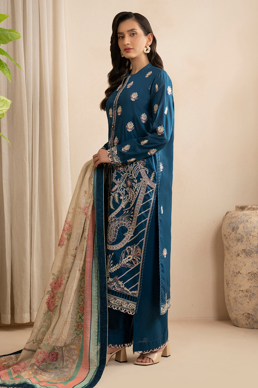 Zellbury Embroidered Lawn Unstitched 3Pc Suit WUS25E30353