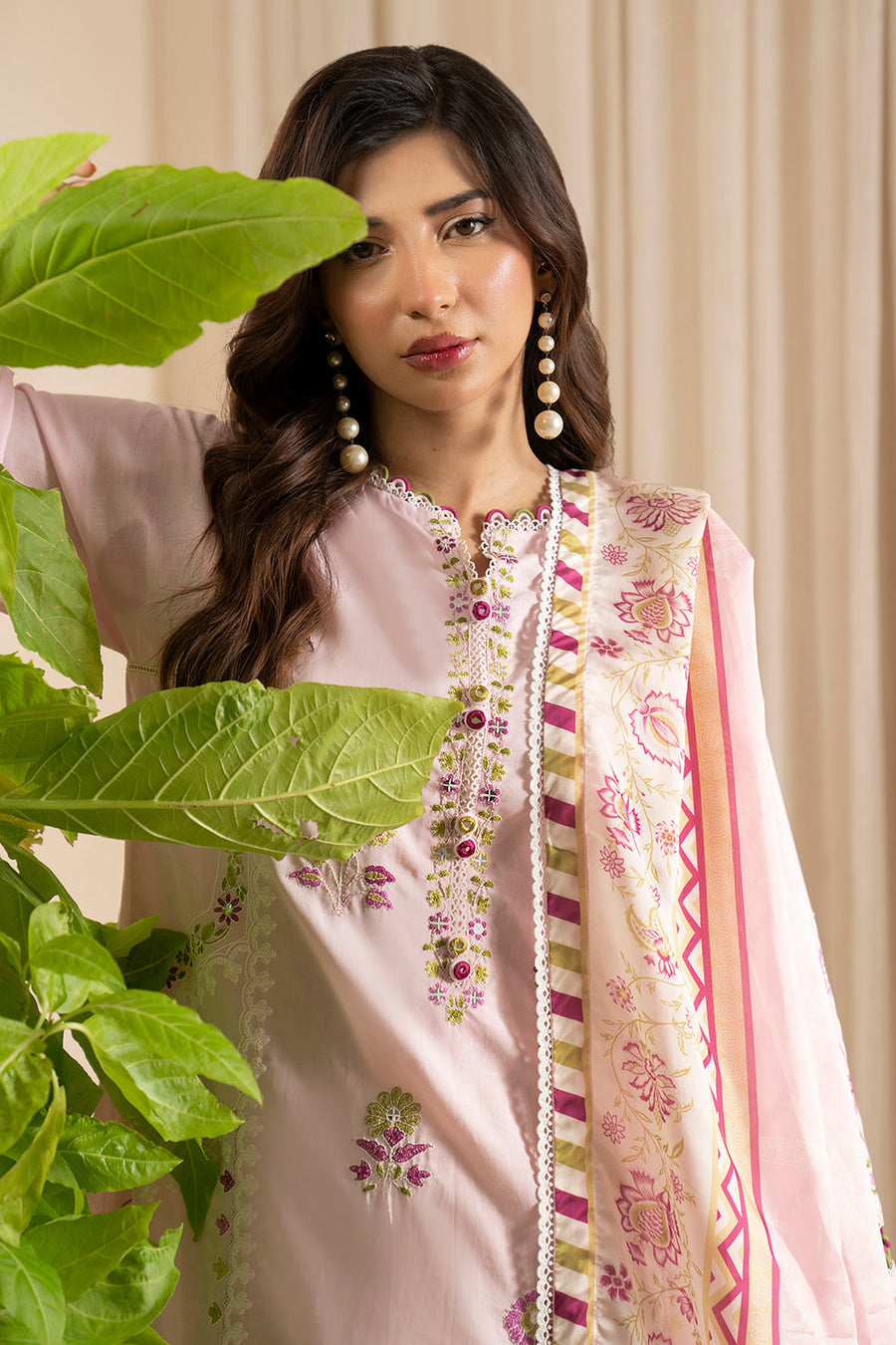 Zellbury Embroidered Lawn Unstitched 3Pc Suit WUS25E30357