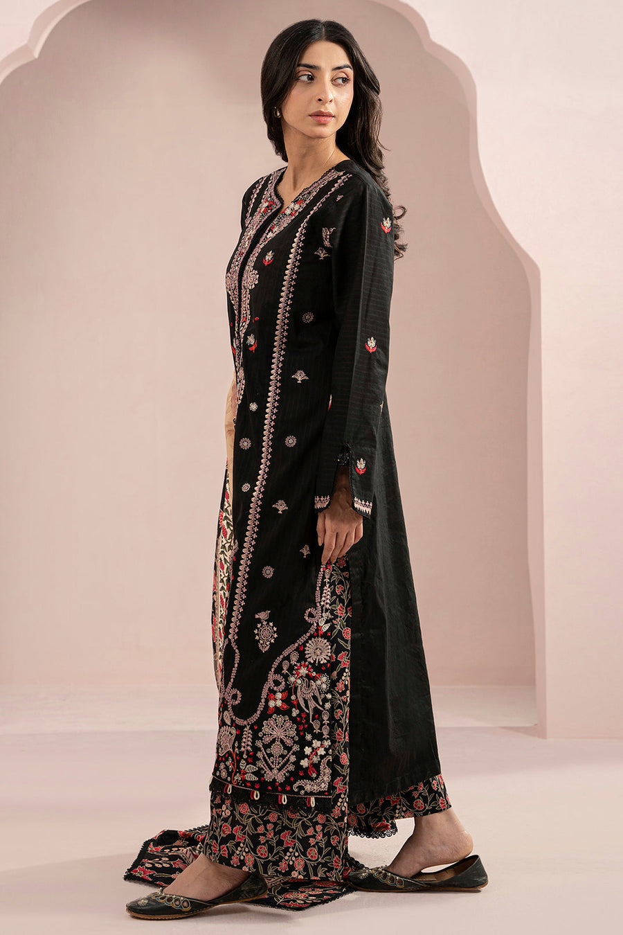 Zellbury Embroidered Cambric Unstitched 3Pc Suit WUS25E30358