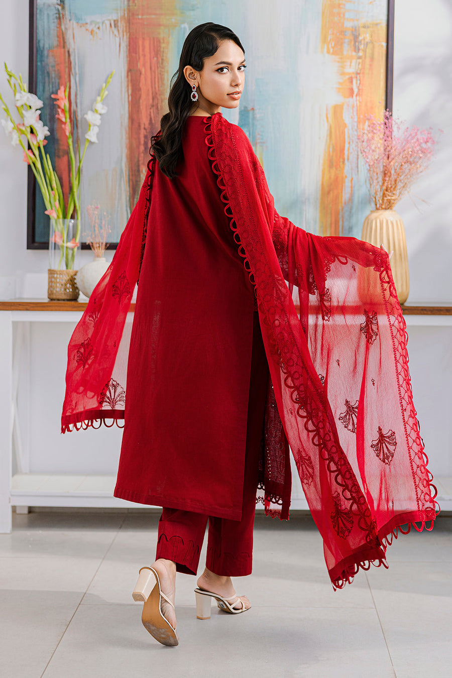 Zellbury Chikankari Embroidered Lawn Unstitched 3Pc Suit WUS25E30802