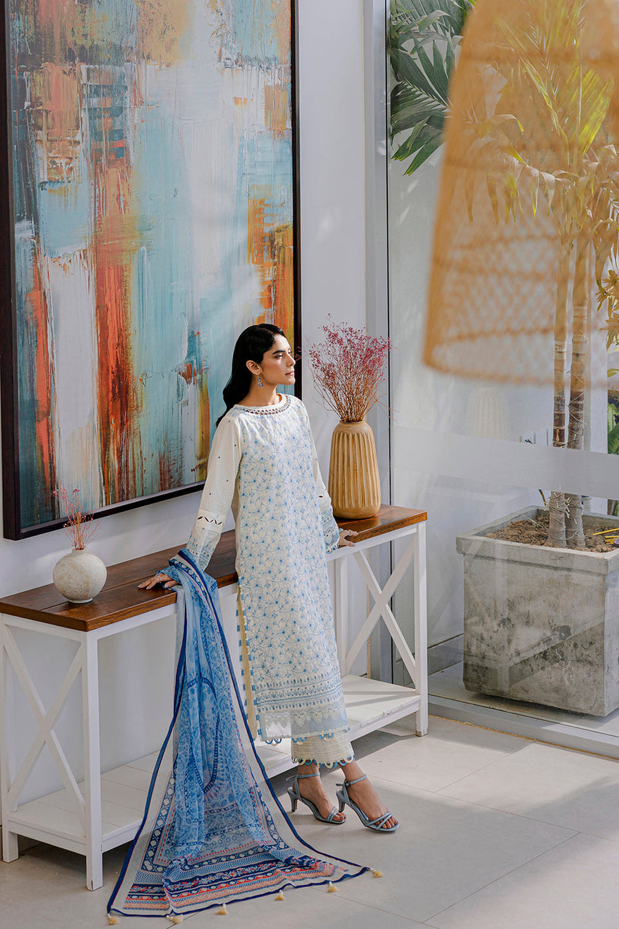 Zellbury Chikankari Embroidered Lawn Unstitched 3Pc Suit WUS25E30805