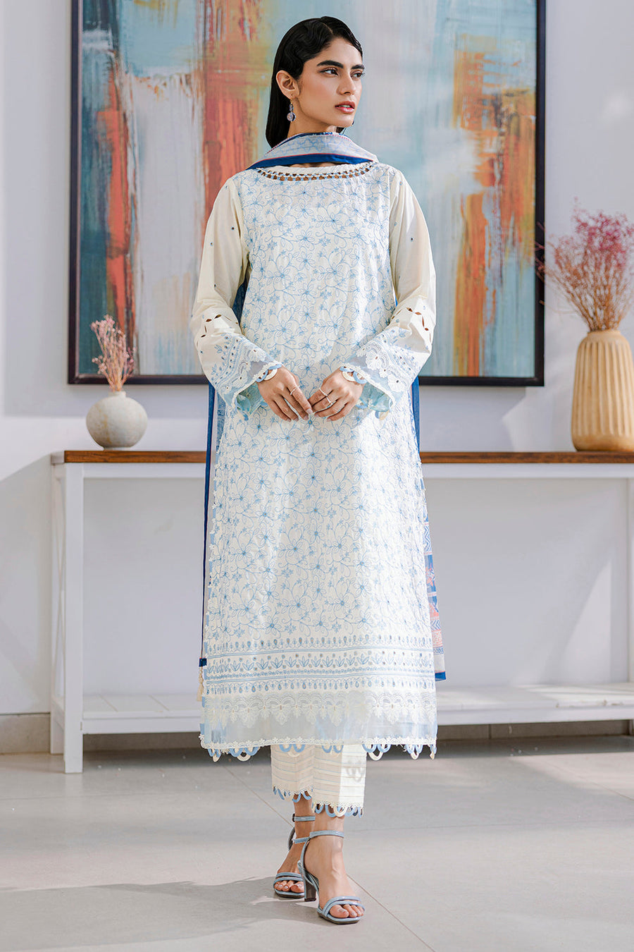 Zellbury Chikankari Embroidered Lawn Unstitched 3Pc Suit WUS25E30805