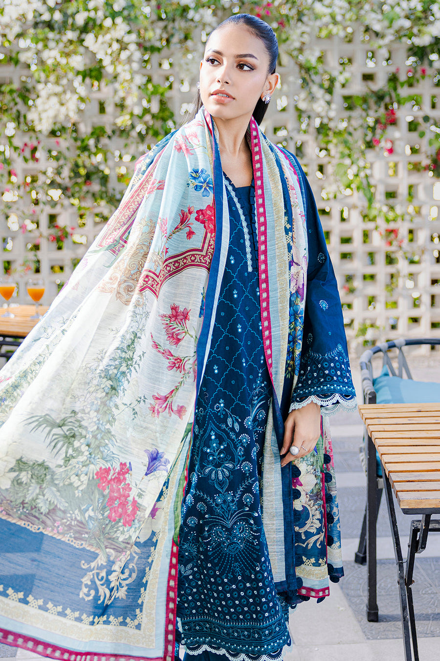 Zellbury Chikankari Embroidered Lawn Unstitched 3Pc Suit WUS25E30806
