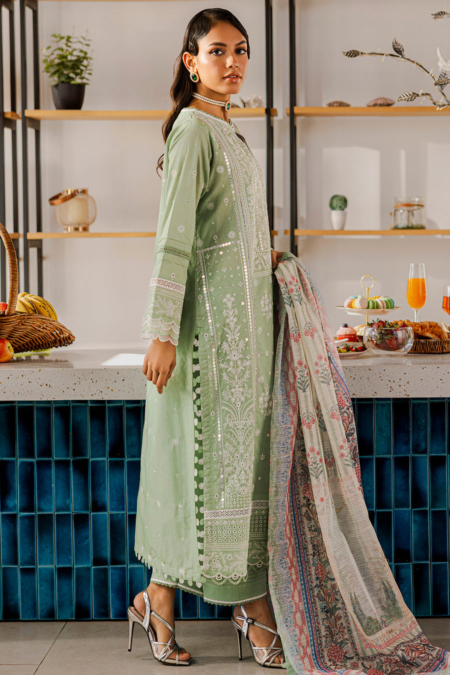 Zellbury Chikankari Embroidered Lawn Unstitched 3Pc Suit WUS25E30812