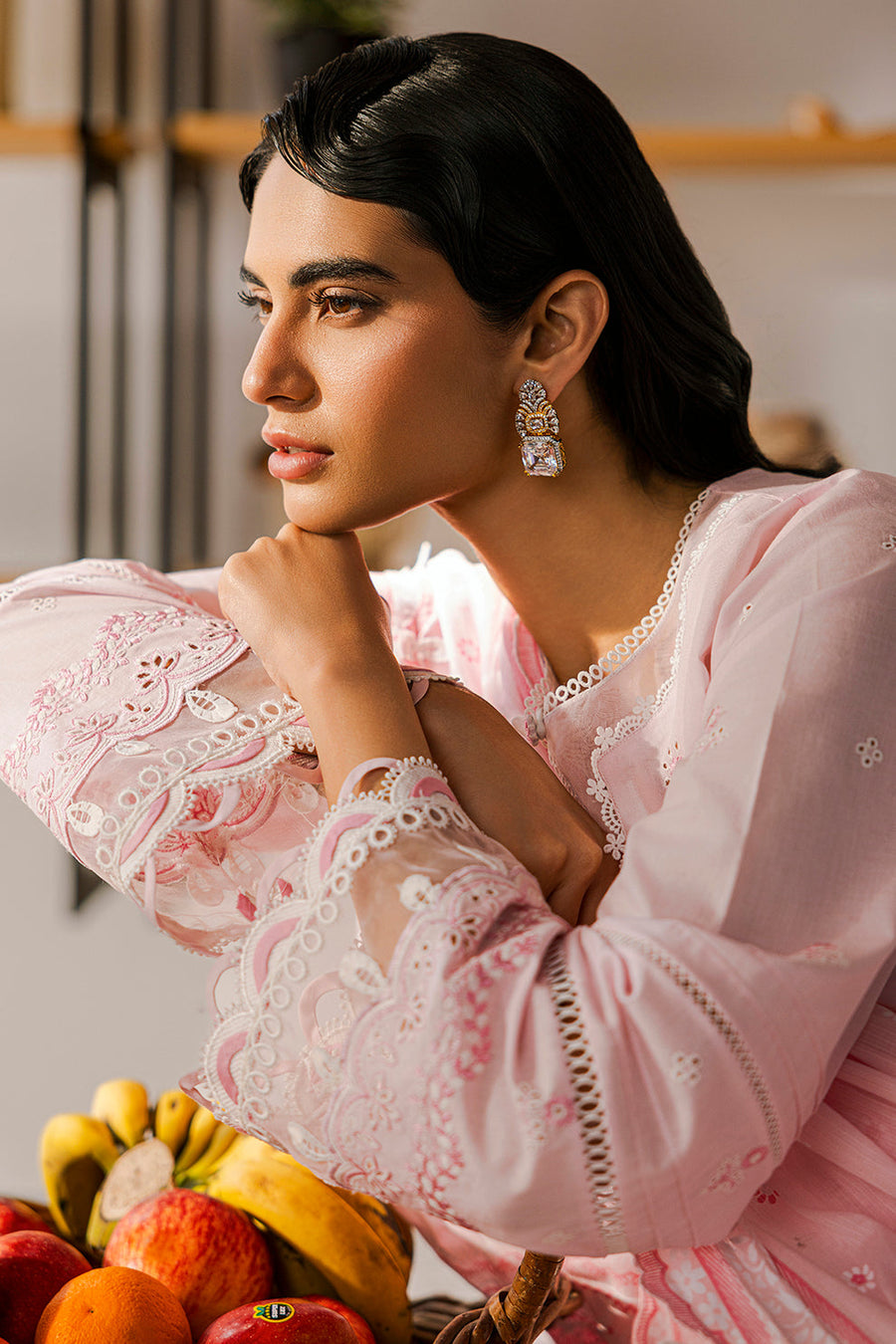 Zellbury Chikankari Embroidered Lawn Unstitched 3Pc Suit WUS25E30807