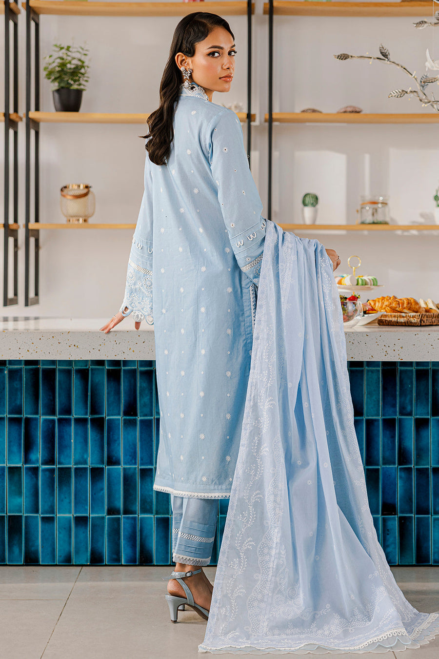Zellbury Chikankari Embroidered Lawn Unstitched 3Pc Suit WUS25E30814
