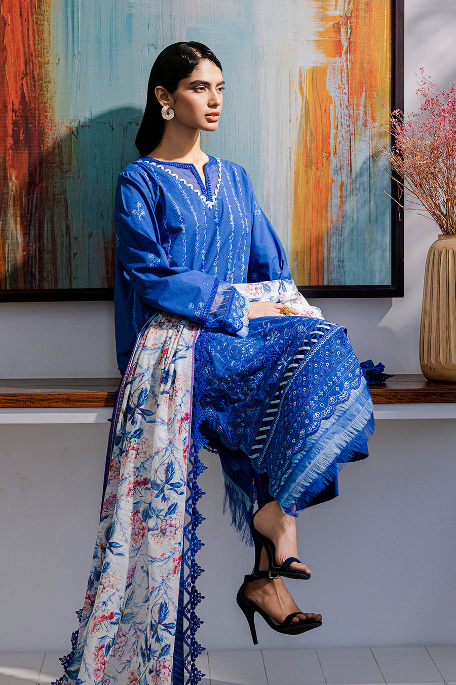 Zellbury Chikankari Embroidered Lawn Unstitched 3Pc Suit WUS25E30815
