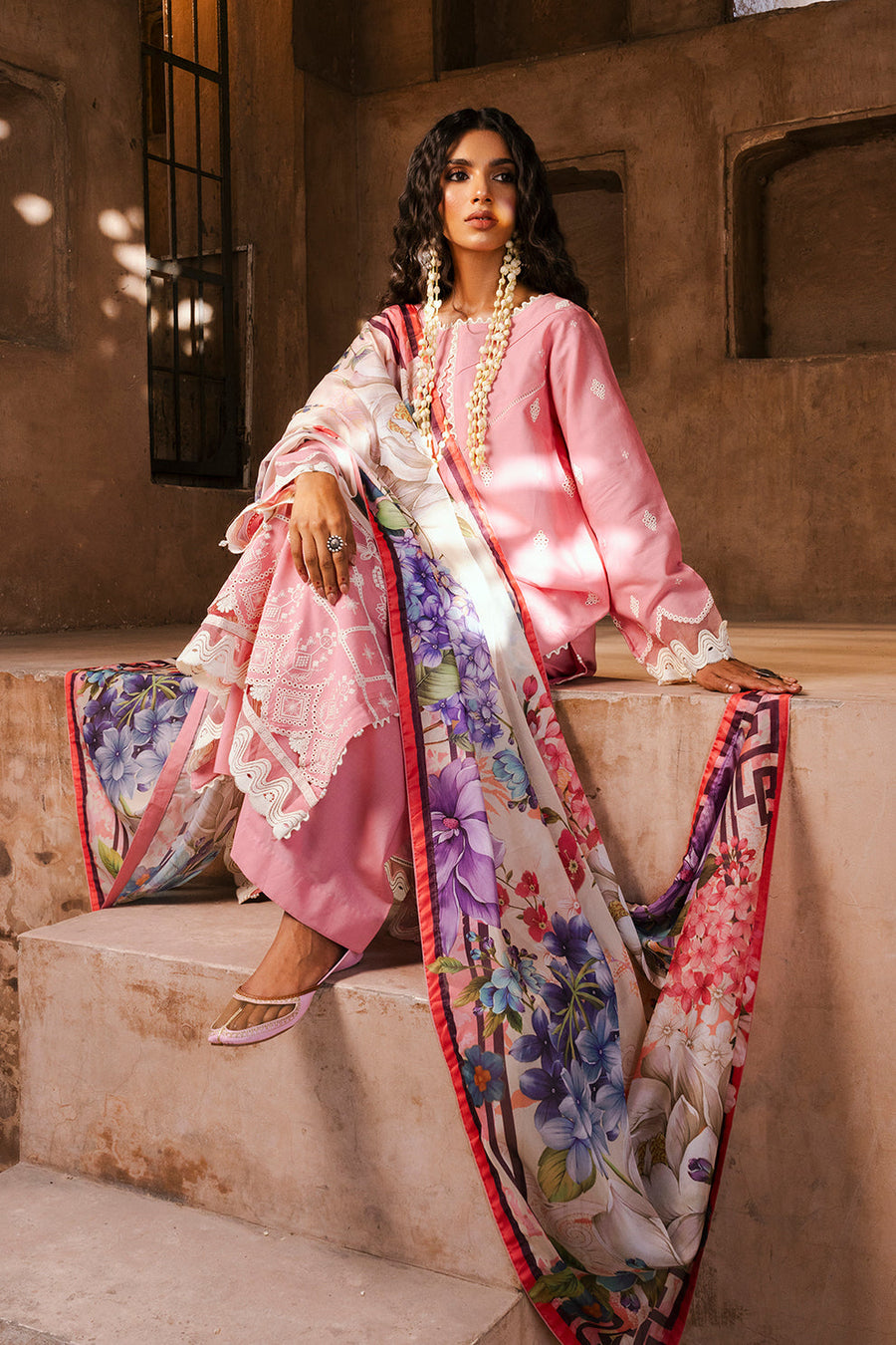 Zellbury Chikankari Embroidered Lawn Unstitched 3Pc Suit WUS25E30825