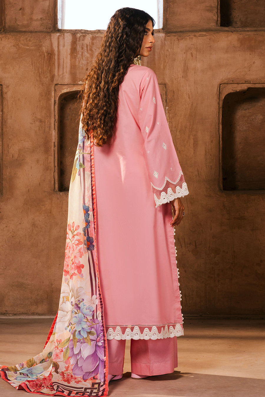 Zellbury Chikankari Embroidered Lawn Unstitched 3Pc Suit WUS25E30825