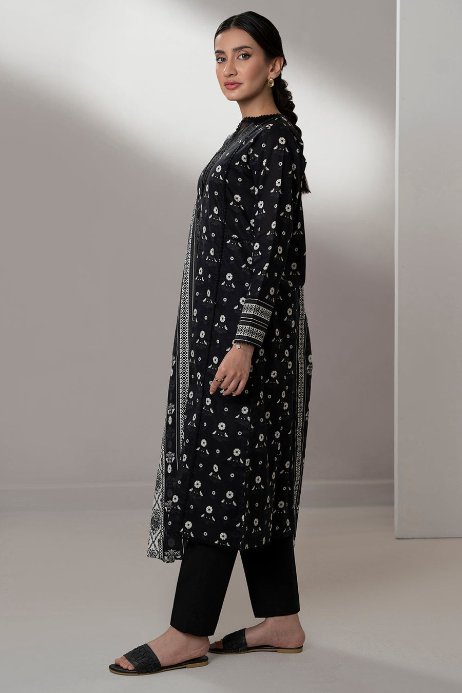 Zellbury Monochrome Printed Lawn Unstitched 2Pc Suit WUS25X20407