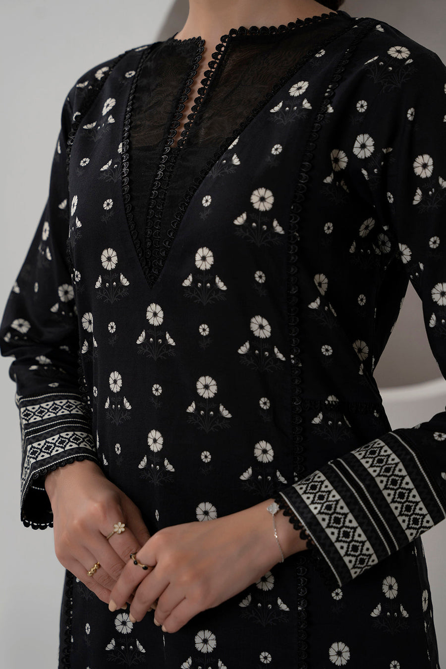 Zellbury Monochrome Printed Lawn Unstitched 2Pc Suit WUS25X20407
