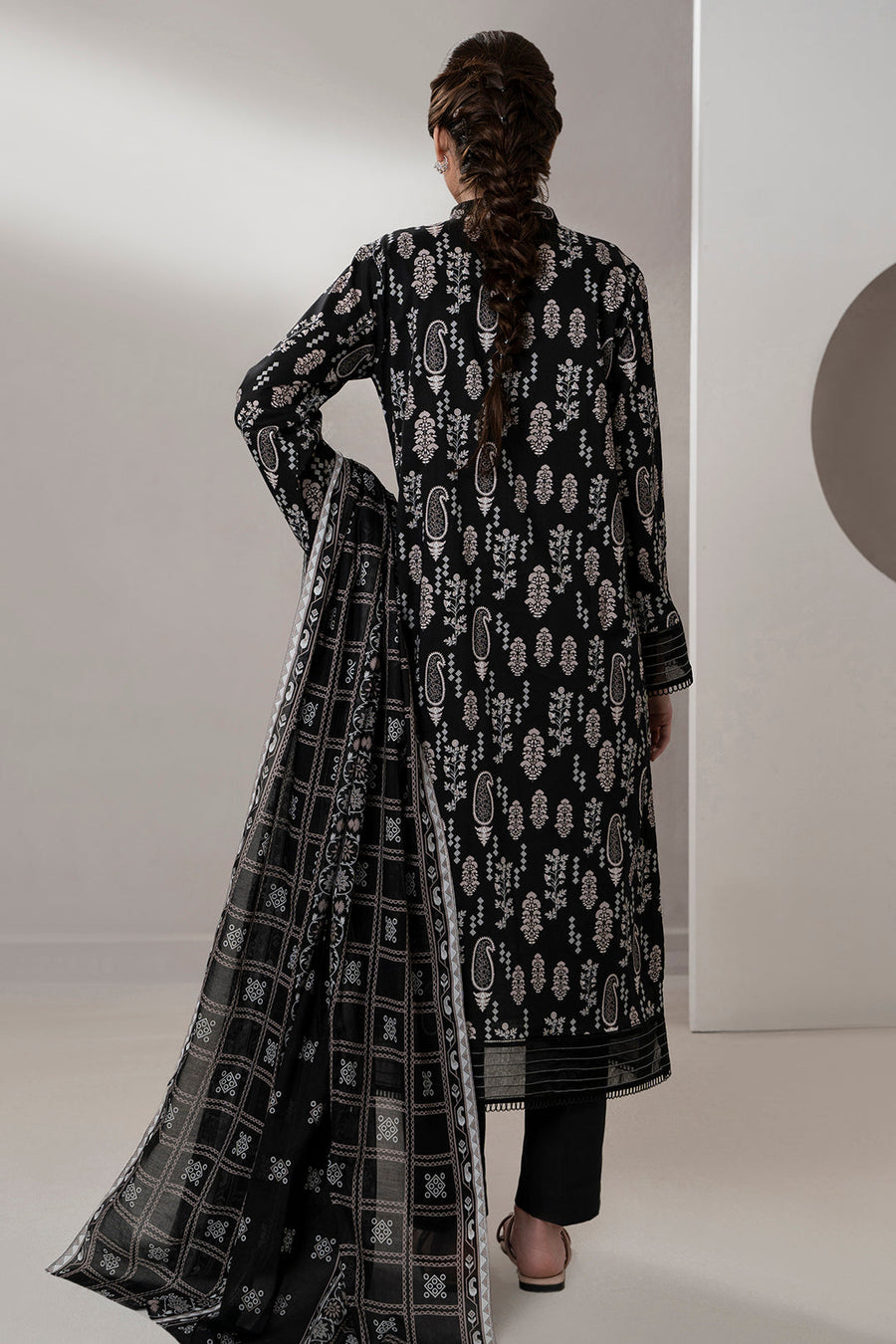 Zellbury Monochrome Printed Lawn Unstitched 2Pc Suit WUS25X20538