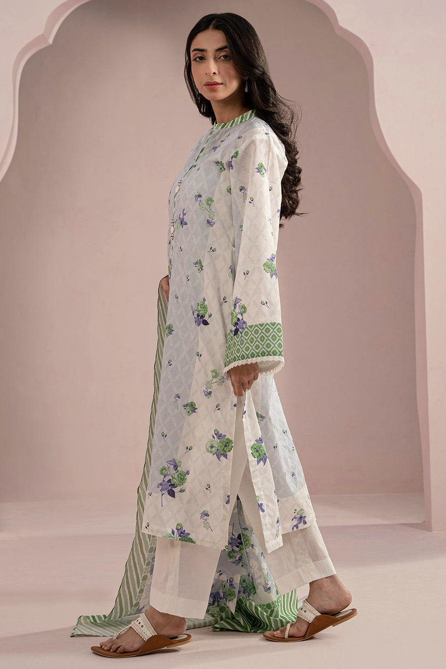 Zellbury Summer Printed Lawn Unstitched 2Pc Suit WUS25X20543